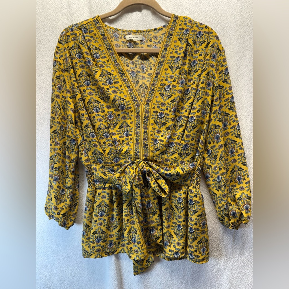 Scandi Girl Max Studio Boho Style Top Yellow & Blue Floral Celestial Garden Vibe